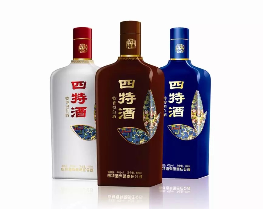 四特酒的一體(tǐ)两面：坚守传统与现代创新(xīn)